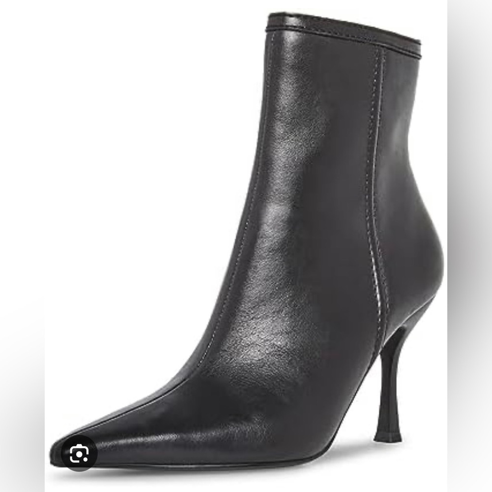 Steve Madden Sleek Brecken Black Heeled Boots
